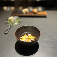 Riverente - 子牛とモリーユ茸のコンソメ