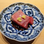 鮨 唐島 - 皮を炙ったヨコワ