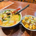 中華料理餃子の屋台 - 