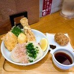 讃岐うどん　志成 - 