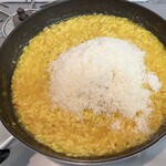 Fromagerie Hisada - 擂り下ろしたパルミジャーノ・レッジャーノ(parmigiano reggiano) 