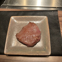 焼肉うしごろ 新宿三丁目店 - 