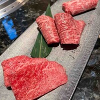 東京焼肉 一頭や コレド室町テラス店 - 松阪牛赤身三種