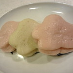 井上蒲鉾店 - 料理写真:名物の梅花はんぺん