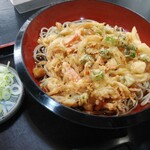 やぶ重 - 野菜不足になりがちな蕎麦食もこの野菜たっぷり海鮮かき揚げなら大丈夫！