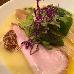 人力俥 - 丸鶏白湯そば〜ベシャメルソースと共に〜880円税込。全てが美味しい！