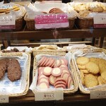 ステラおばさんのクッキー 札幌アピア店 - ショーケース④