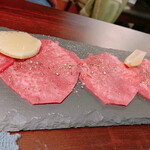 肉ダイニング 暴れ牛 - 