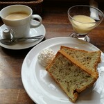 風のキッチン - デザートのプリン、追加注文したシフォンケーキ