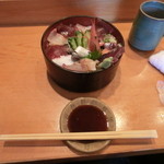 やまひこ鮨 - 海鮮丼