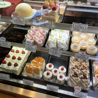 パティスリー ボン・アペティ _1