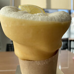 みのりカフェ - クレープの紙を破りながら食べるのが苦手です