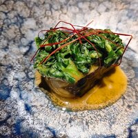 中土 - 瀬戸内の鰆の炭火焼き。お酒で作ったソースが絶品
