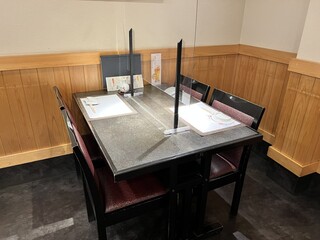 Sushi Masa - 1F テーブル席