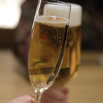 希須林 - 乾杯はスパークリングワインとビール