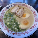 博多ラーメン 片岡屋 - 料理写真: