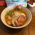 はりけんラーメン - "鶏そば 塩"880円に"特製トッピング"300円をトッピング♪