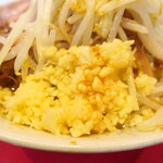 ラーメン二郎 - ニンニク多め