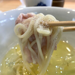 飯田商店 - しゃぶ肉と昆布水、麺