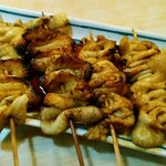 菊乃家本店 - 鳥皮*2 シロ*2