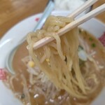 おおぎやラーメン - 【2022.3.3(木)】みそラーメンの麺