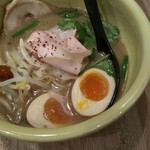 ソラノイロ トンコツ&キノコ - 