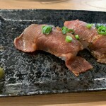 北海道十勝直火炙りのたんじろう - 肉寿司