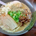 平九郎R - 豚骨煮干ラーメン