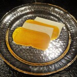 草庵 鍋島 - 自家製からすみ、大根