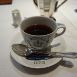 カフェ シェ・ダイゴ - ブレンドコーヒー　カップはロイヤルコペンハーゲン