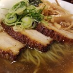 麺屋 六感堂 - 醤油グリーン麺（肉増し）＋味玉