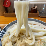 手打ちうどん 上を向いて - 