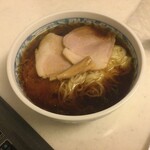 らぁ麺 飯田商店 - この「お土産らぁ麺」は、予約が取れていない方でも購入できます