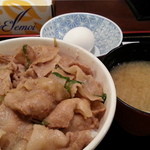 昭和食堂 - すた丼は大盛り無料でたまご味噌汁付きで！！