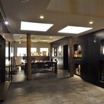 草庵 鍋島 - 富久千代酒造 酒蔵：ショールーム