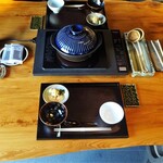 草庵 鍋島 - 朝食：テーブルセッティング