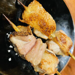 やきとり 嶋家 - かしわにふりそで。