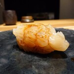 鮨 唐島 - 煮ホタテ