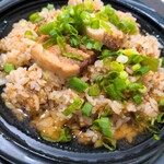 けんちゃん弁当 - あんをたっぷりかけて（※ネギは家のネギを加えてます！）味が凄いしっかり濃くて美味しい（≧∇≦）