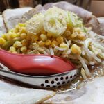 手打ち極太麺　ジョニーの味噌 - 