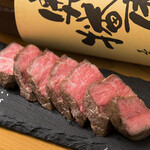 和牛 喰い切り 旬華秋冬 - 皇牛ランプステーキ（独自製法で均一にレアに焼き上げています）