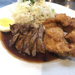 쇠고기 로스 스테이크 & 닭 튀김 (B 점심)