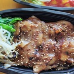 さくら食品 - 料理写真:焼肉弁当(並)550円