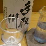 神保町 傳 - 少しスッキリめなんだけれど華のあるお酒♪
      