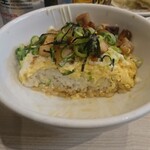 餃子の王将 - チャーシュー丼断層