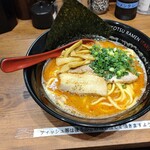 東京豚骨らぁめん 至 - 