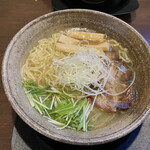 麺らいけん - 「純塩らぁ麺」栃木が誇る本格塩ラーメンです。