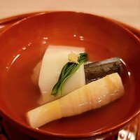 馬車道 大かわ - 蟹と筍の椀