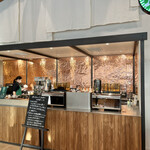 スターバックスコーヒー 皇居外苑 和田倉噴水公園店 - 