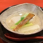 う越貞 - 白子とうるいの先付